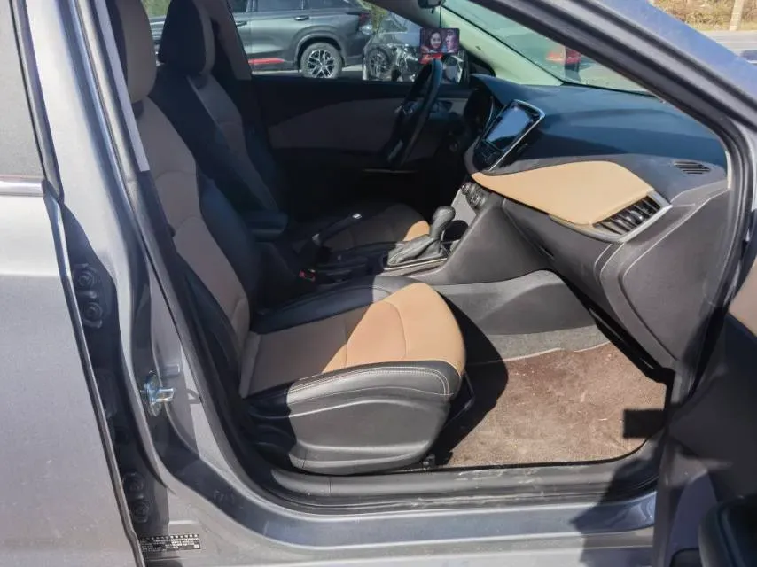 2022 Chevrolet Monza 1.5L 113HP L4 6AT,autocango,china used car exporter,china ev exporter,chinese used car exporter,chinese used ev exporter