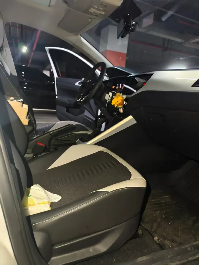 2023 Volkswagen Polo 1.5L 110HP L4 6AT,autocango,china used car exporter,china ev exporter,chinese used car exporter,chinese used ev exporter