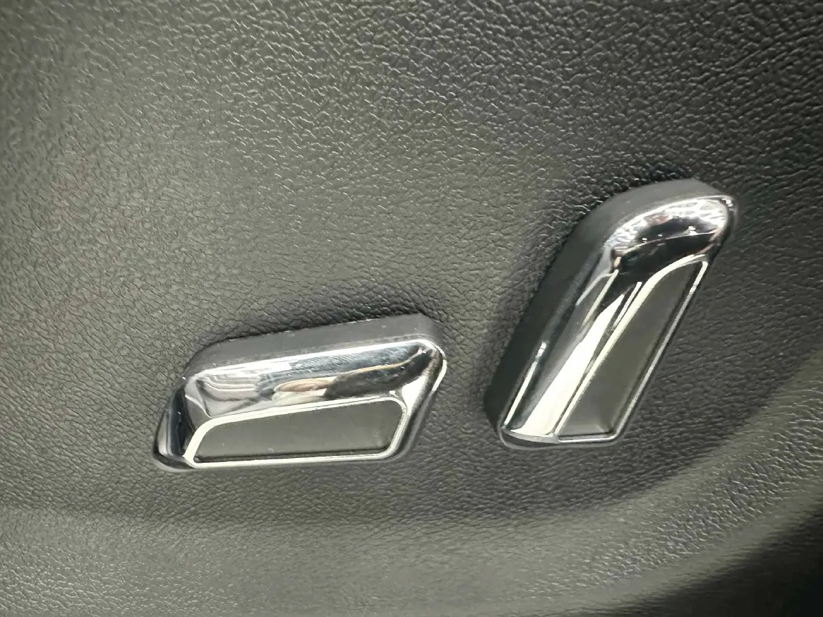 2021 GAC Trumpchi M6 1.5T 169HP L4 6AT,autocango,china used car exporter,china ev exporter,chinese used car exporter,chinese used ev exporter