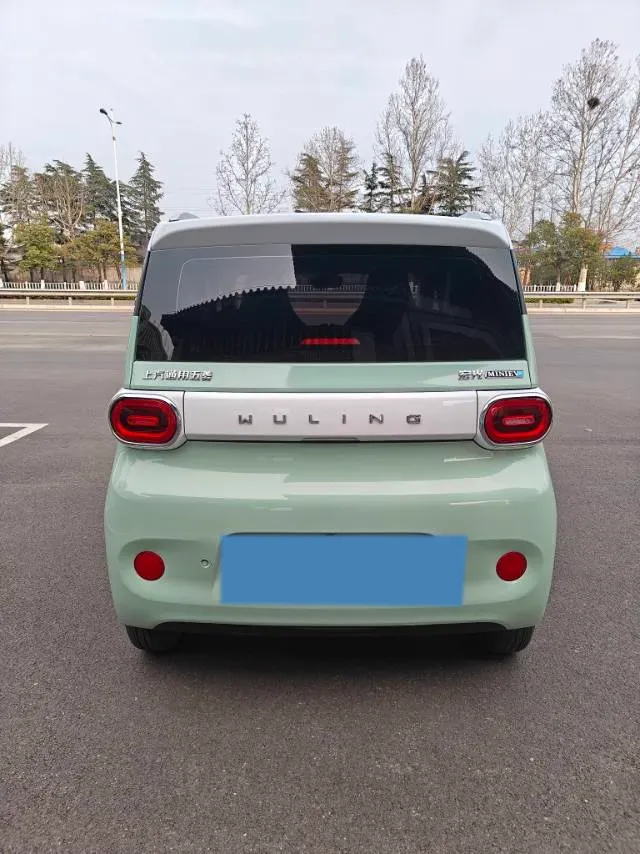 2024 WuLing HongGuang MINI EV BEV 13.4KWH,autocango,china used car exporter,china ev exporter,chinese used car exporter,chinese used ev exporter