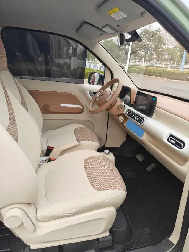 2024 WuLing HongGuang MINI EV BEV 13.4KWH,autocango,china used car exporter,china ev exporter,chinese used car exporter,chinese used ev exporter