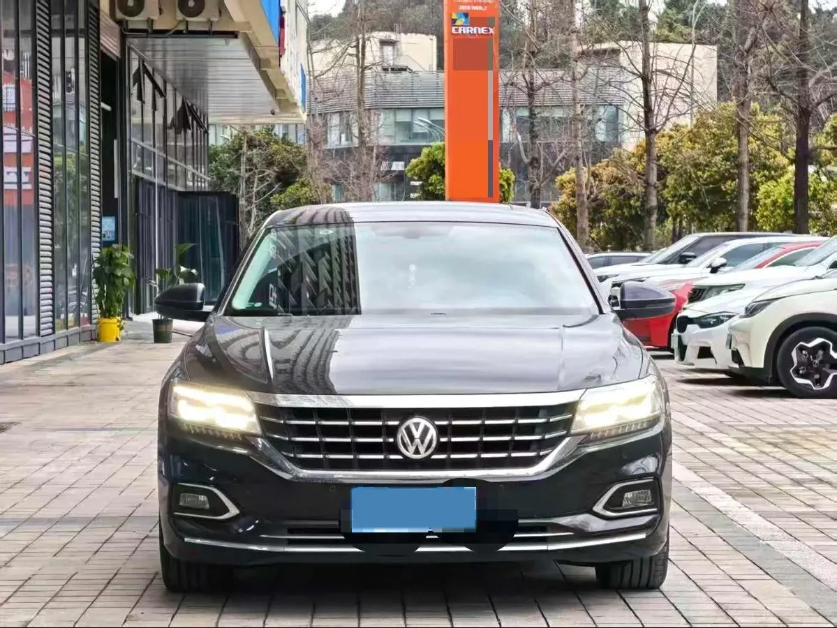 2019 Volvo V40 1.5T 152HP L4 6AT,autocango,china used car exporter,china ev exporter,chinese used car exporter,chinese used ev exporter