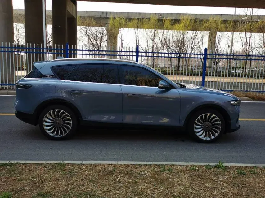 2021 Voyah FREE Range Extended 109HP REEV 33KWH,autocango,china used car exporter,china ev exporter,chinese used car exporter,chinese used ev exporter