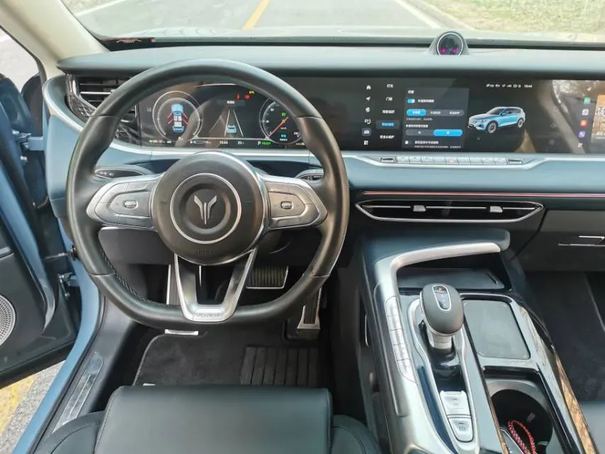 2021 Voyah FREE Range Extended 109HP REEV 33KWH,autocango,china used car exporter,china ev exporter,chinese used car exporter,chinese used ev exporter