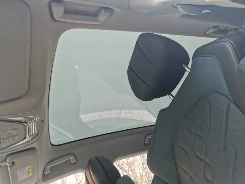 2021 Voyah FREE Range Extended 109HP REEV 33KWH,autocango,china used car exporter,china ev exporter,chinese used car exporter,chinese used ev exporter