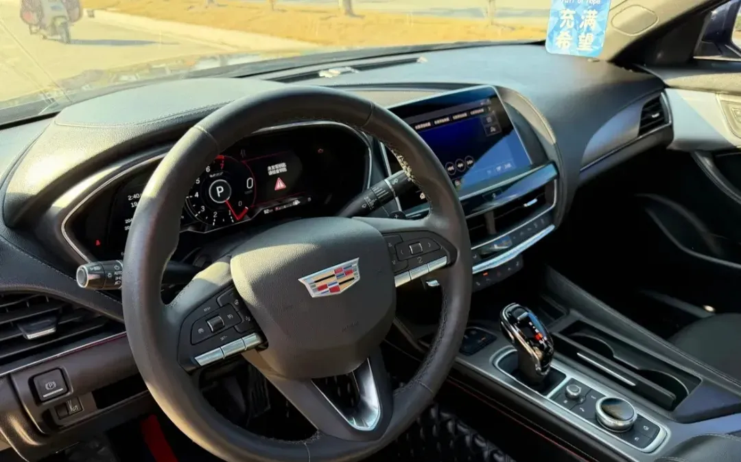 2021 Cadillac CT5 2.0T 237HP L4 10AT,autocango,china used car exporter,china ev exporter,chinese used car exporter,chinese used ev exporter