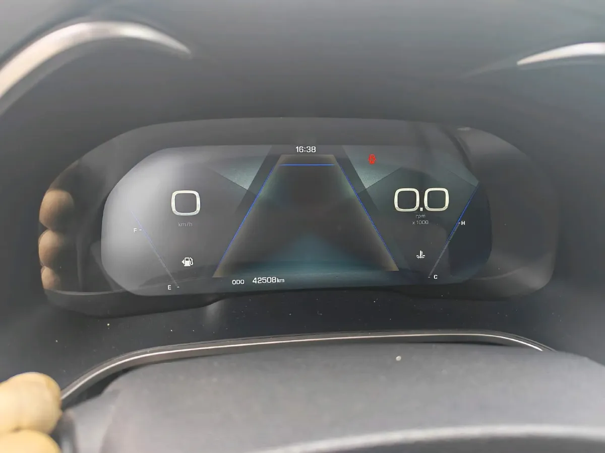 2018 WEY VV6 2.0T 197HP L4 7DCT,autocango,china used car exporter,china ev exporter,chinese used car exporter,chinese used ev exporter