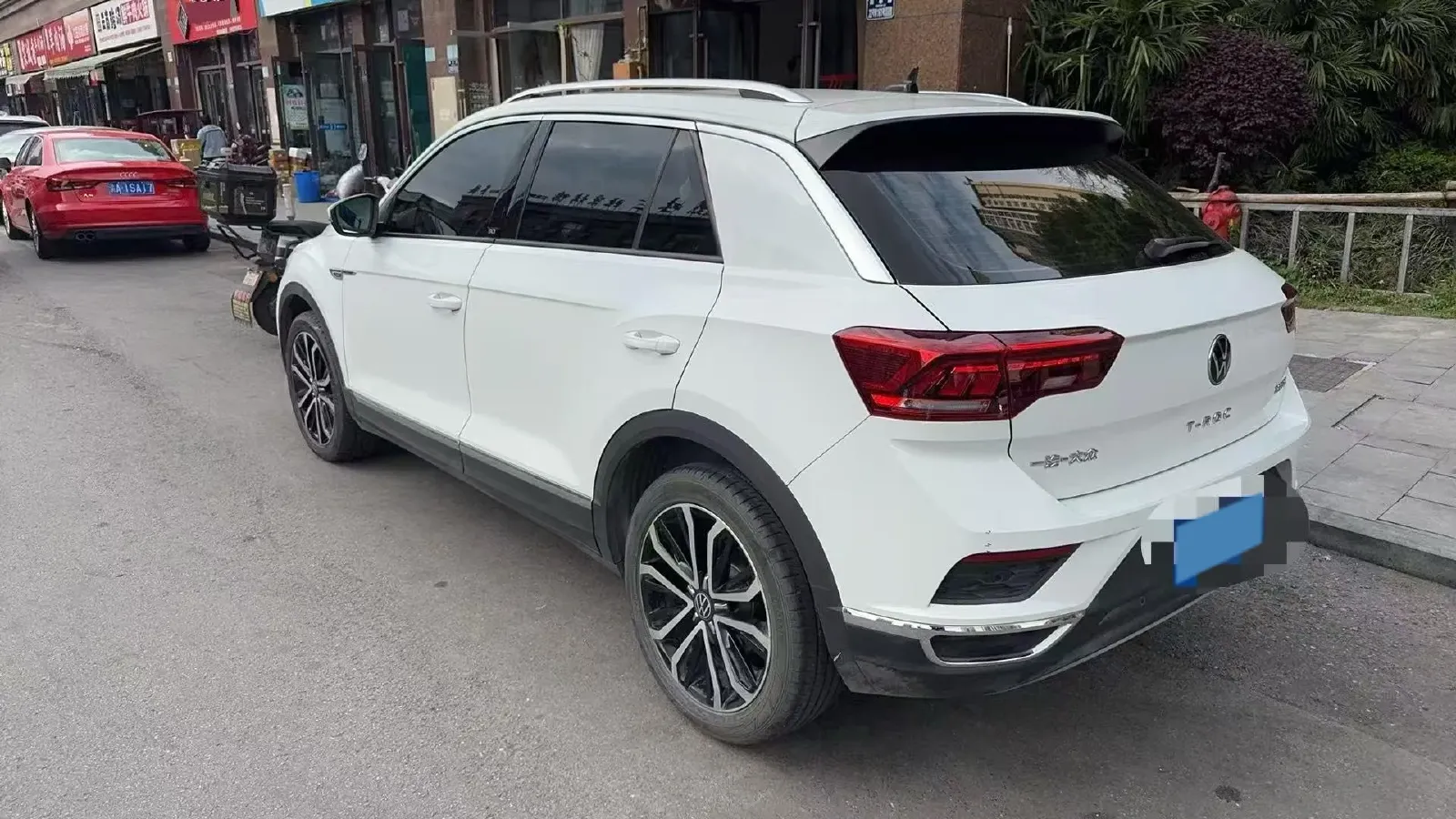 2021 Volkswagen T-Roc 1.4T 150HP L4 7DCT,autocango,china used car exporter,china ev exporter,chinese used car exporter,chinese used ev exporter