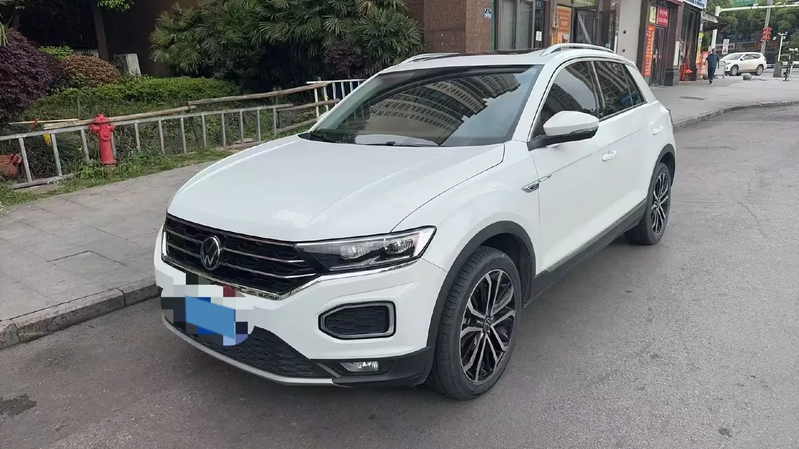 2021 Volkswagen T-Roc 1.4T 150HP L4 7DCT,autocango,china used car exporter,china ev exporter,chinese used car exporter,chinese used ev exporter