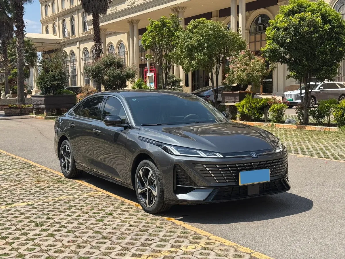 2026 ChangAn Eado 1.5T 192HP L4 7DCT,autocango,china used car exporter,china ev exporter,chinese used car exporter,chinese used ev exporter