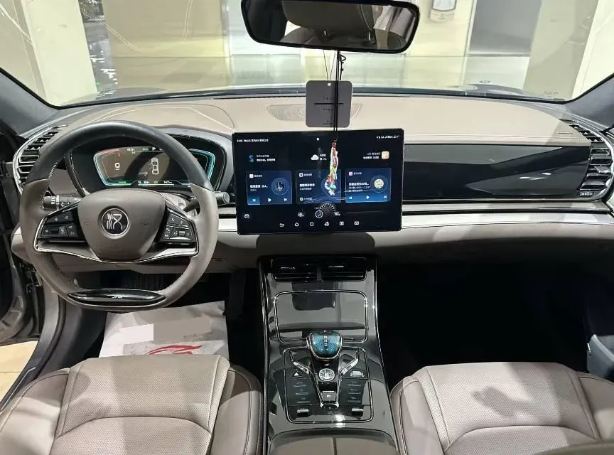 2021 BYD Han BEV 64.8KWH,autocango,china used car exporter,china ev exporter,chinese used car exporter,chinese used ev exporter