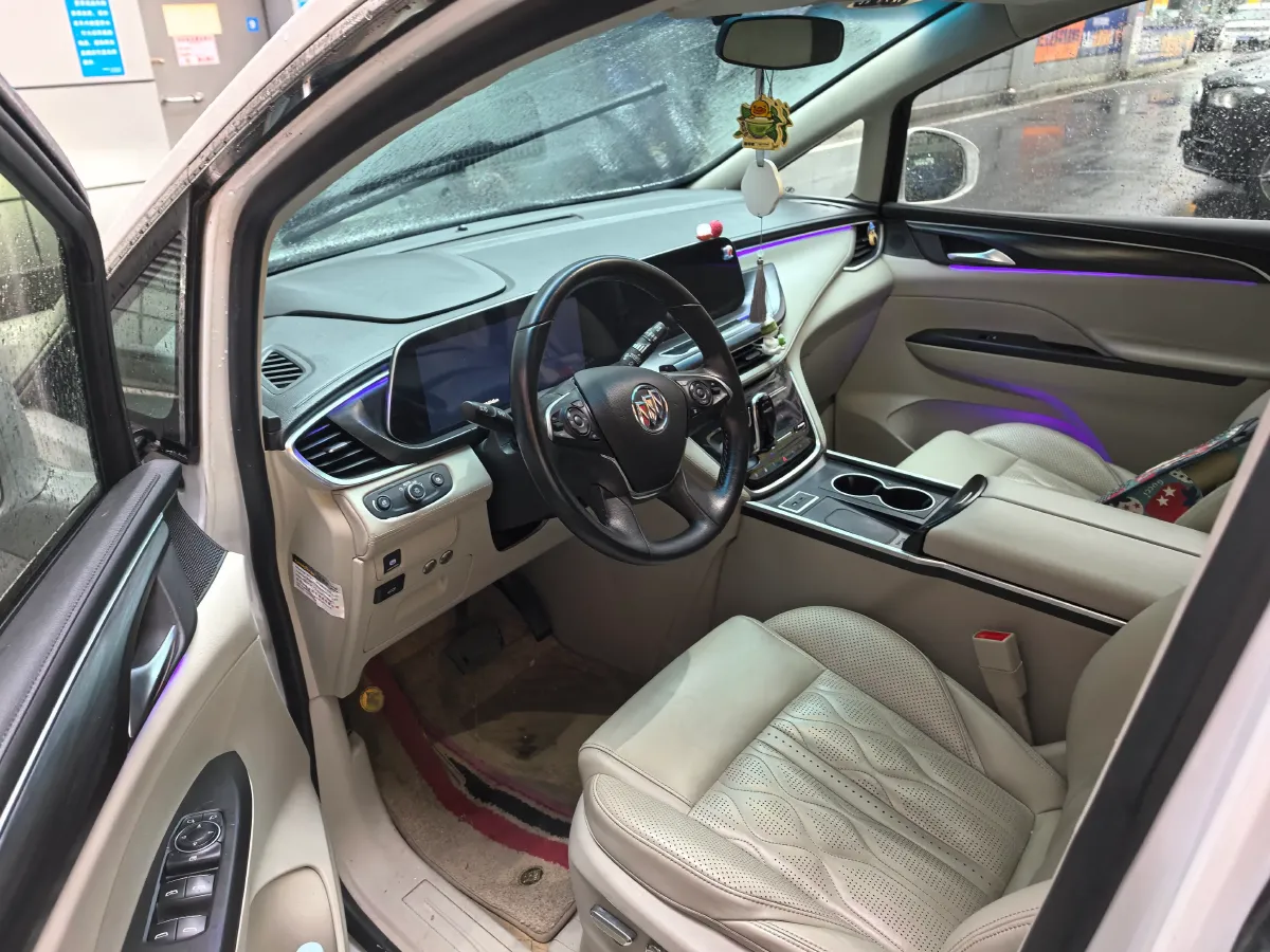 2022 Buick GL8 2.0T 237HP L4 9AT,autocango,china used car exporter,china ev exporter,chinese used car exporter,chinese used ev exporter