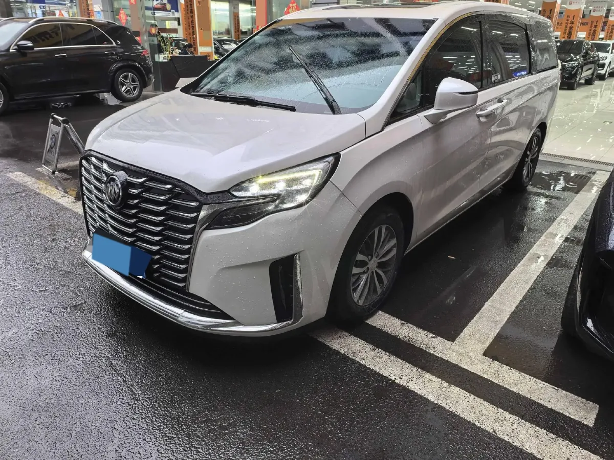 2022 Buick GL8 2.0T 237HP L4 9AT,autocango,china used car exporter,china ev exporter,chinese used car exporter,chinese used ev exporter