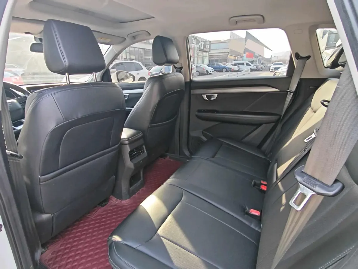 2021 WuLing XingChen 1.5T 147HP L4 6MT,autocango,china used car exporter,china ev exporter,chinese used car exporter,chinese used ev exporter