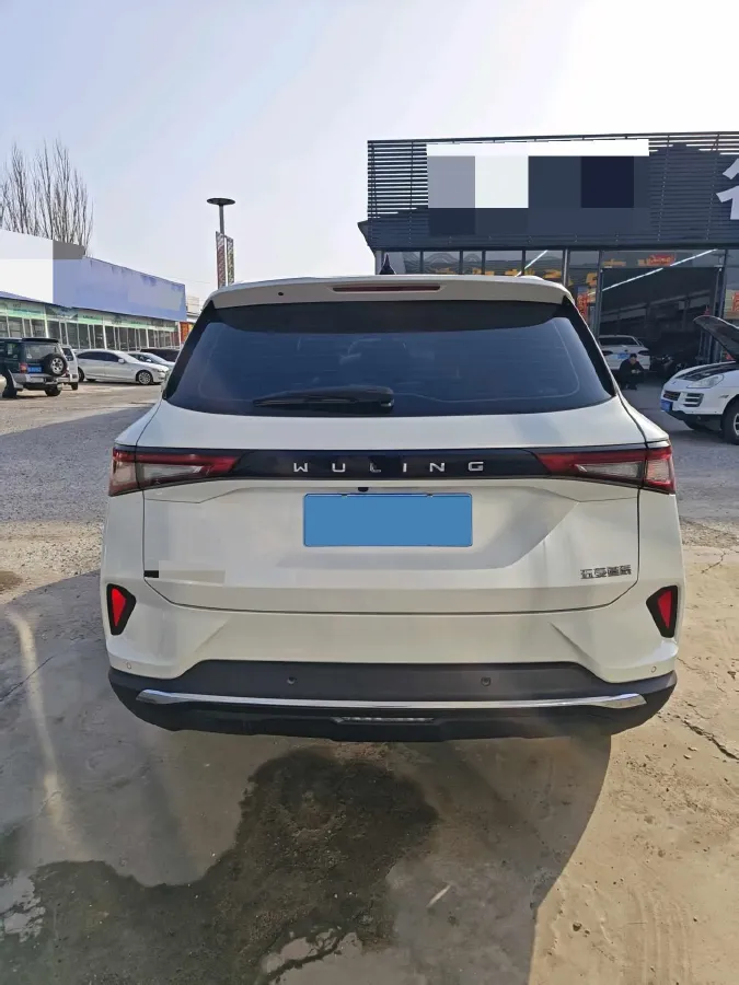 2021 WuLing XingChen 1.5T 147HP L4 6MT,autocango,china used car exporter,china ev exporter,chinese used car exporter,chinese used ev exporter