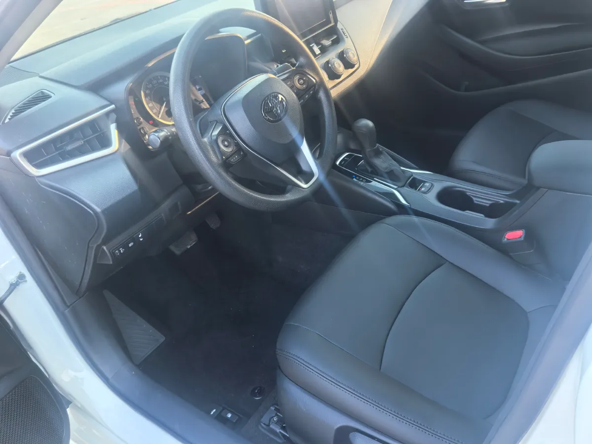 2021 Toyota Corolla 1.2T 116HP L4 CVT,autocango,china used car exporter,china ev exporter,chinese used car exporter,chinese used ev exporter