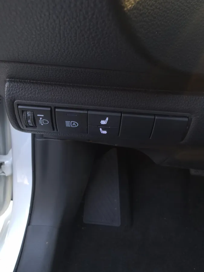 2021 Toyota Corolla 1.2T 116HP L4 CVT,autocango,china used car exporter,china ev exporter,chinese used car exporter,chinese used ev exporter