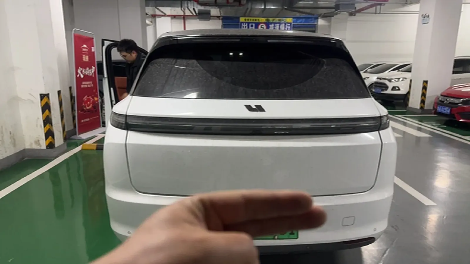 2023 Li L7 Range Extended 154HP REEV 40.9KWH,autocango,china used car exporter,china ev exporter,chinese used car exporter,chinese used ev exporter