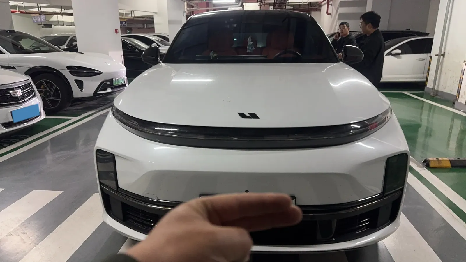 2023 Li L7 Range Extended 154HP REEV 40.9KWH,autocango,china used car exporter,china ev exporter,chinese used car exporter,chinese used ev exporter