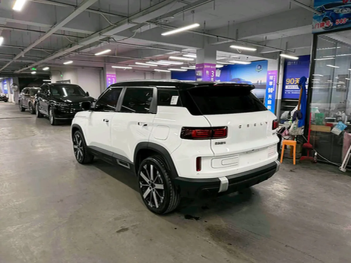 2023 Geely ICON 1.5T 181HP L4 7DCT,autocango,china used car exporter,china ev exporter,chinese used car exporter,chinese used ev exporter