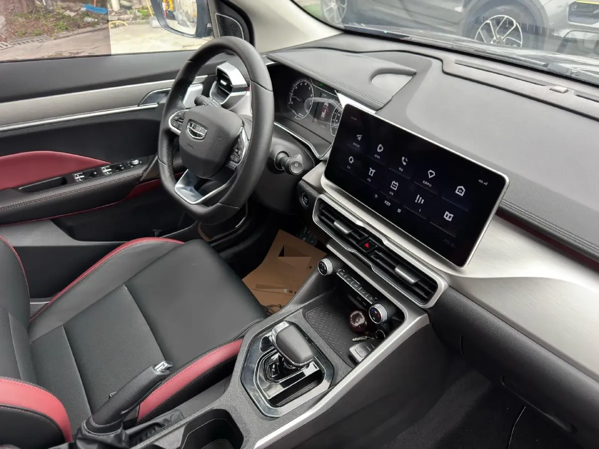 2021 Geely Coolray 1.4T 141HP L4 6DCT,autocango,china used car exporter,china ev exporter,chinese used car exporter,chinese used ev exporter