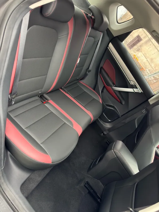 2021 Geely Coolray 1.4T 141HP L4 6DCT,autocango,china used car exporter,china ev exporter,chinese used car exporter,chinese used ev exporter