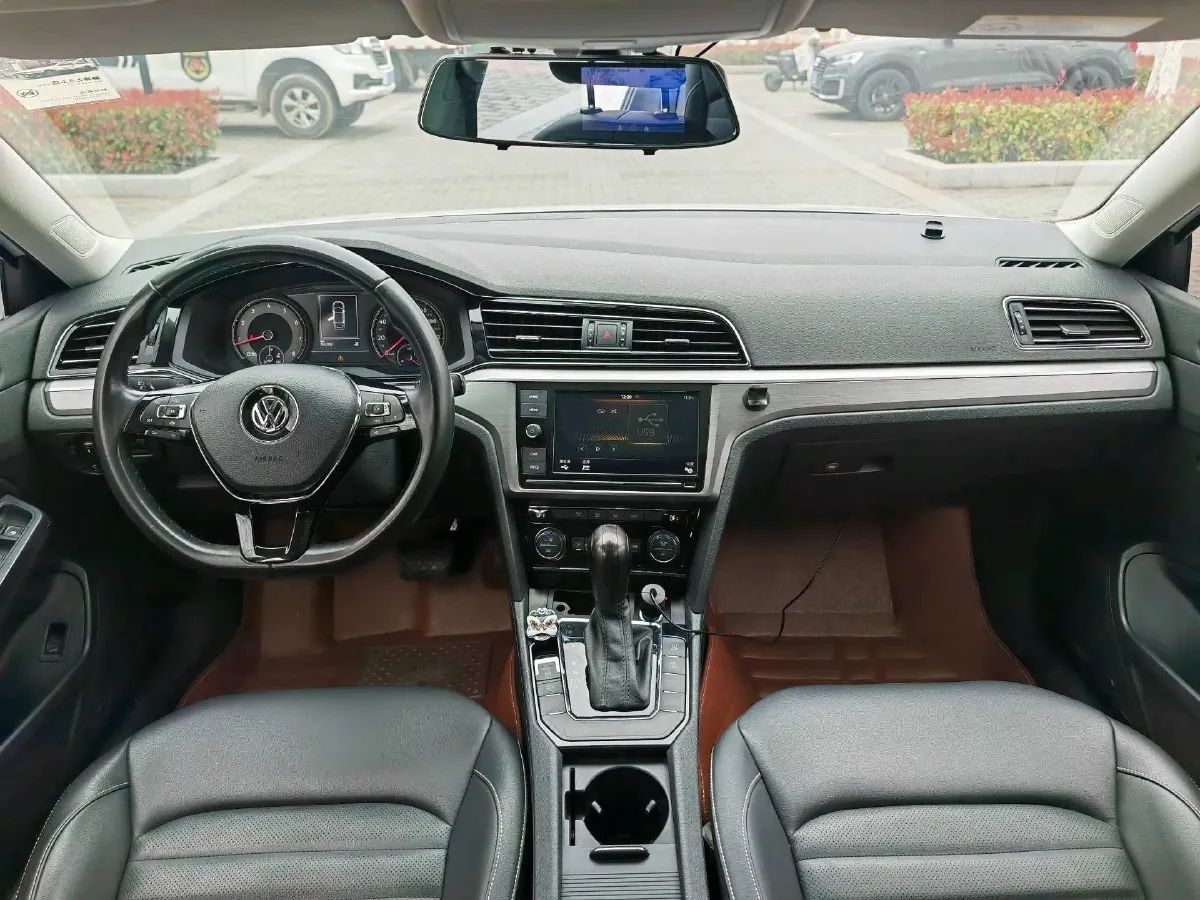 2019 Volkswagen Passat 1.4T 150HP L4 7DCT,autocango,china used car exporter,china ev exporter,chinese used car exporter,chinese used ev exporter