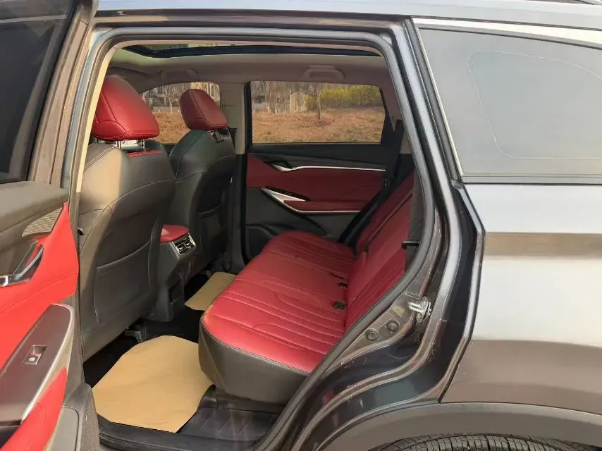 2020 ChangAn CS75 Plus 1.5T 178HP L4 6AT,autocango,china used car exporter,china ev exporter,chinese used car exporter,chinese used ev exporter