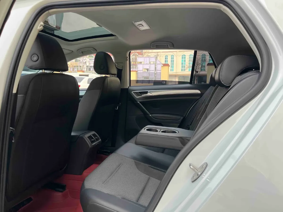 2018 Volkswagen Golf 1.4T 131HP L4 7DCT,autocango,china used car exporter,china ev exporter,chinese used car exporter,chinese used ev exporter