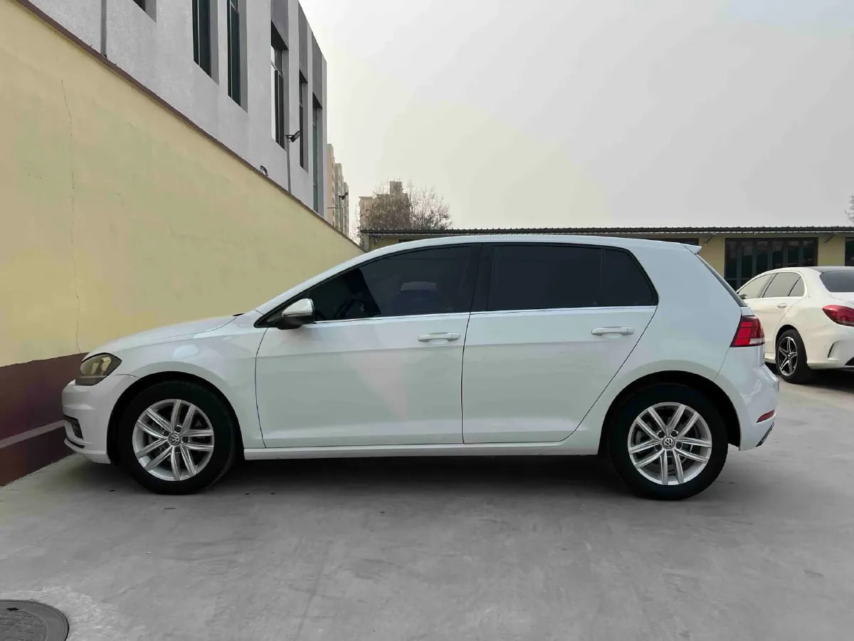 2018 Volkswagen Golf 1.4T 131HP L4 7DCT,autocango,china used car exporter,china ev exporter,chinese used car exporter,chinese used ev exporter