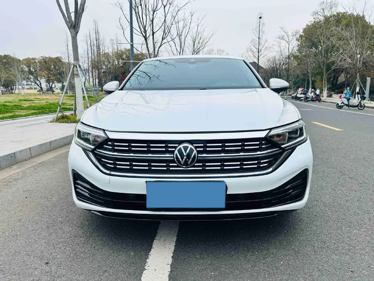 2023 Volkswagen Sagitar 1.5T 160HP L4 7DCT,autocango,china used car exporter,china ev exporter,chinese used car exporter,chinese used ev exporter