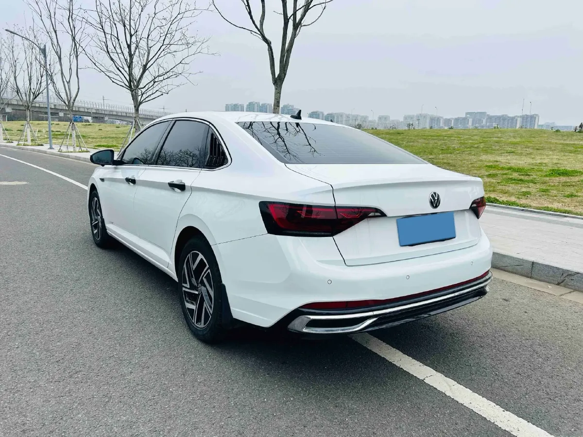 2023 Volkswagen Sagitar 1.5T 160HP L4 7DCT,autocango,china used car exporter,china ev exporter,chinese used car exporter,chinese used ev exporter