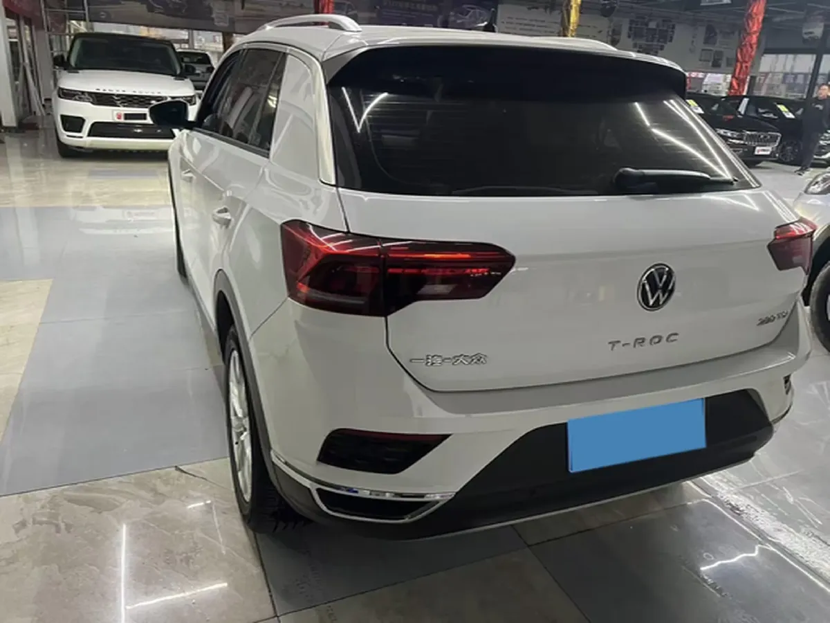 2022 Volkswagen T-Roc 1.4T 150HP L4 7DCT,autocango,china used car exporter,china ev exporter,chinese used car exporter,chinese used ev exporter