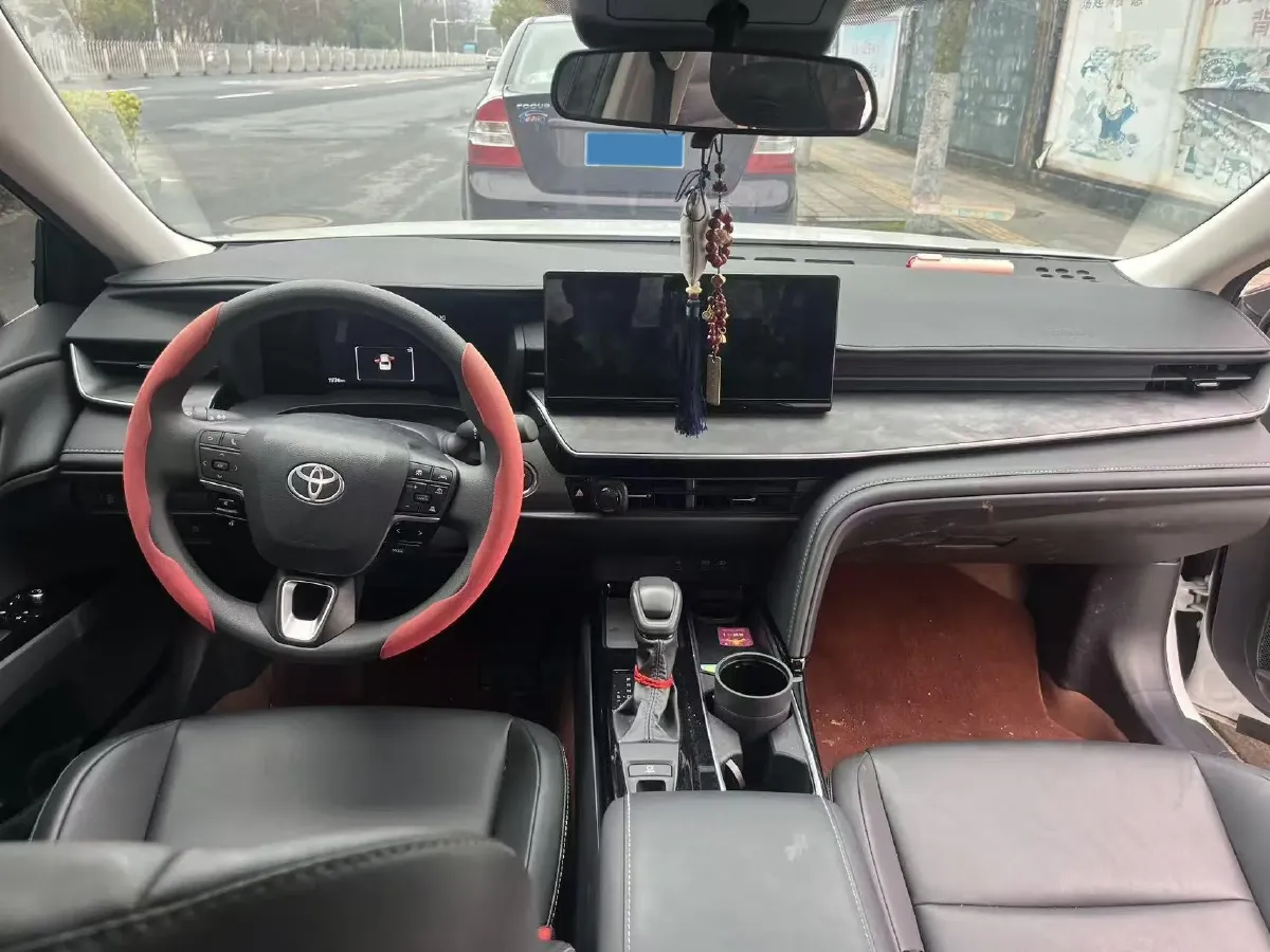 2024 Toyota Camry 2.0L 152HP L4 E-CVT Hybrid,autocango,china used car exporter,china ev exporter,chinese used car exporter,chinese used ev exporter
