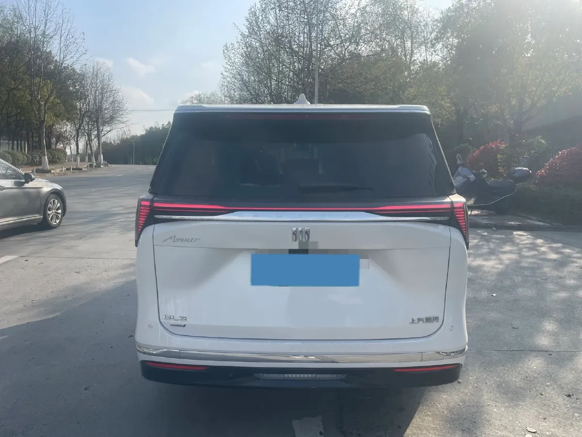 2024 Buick GL8 1.5T 180HP L4 2DHT PHEV 24.4KWH,autocango,china used car exporter,china ev exporter,chinese used car exporter,chinese used ev exporter