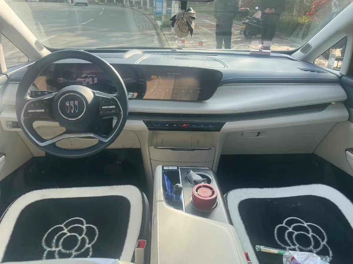 2024 Buick GL8 1.5T 180HP L4 2DHT PHEV 24.4KWH,autocango,china used car exporter,china ev exporter,chinese used car exporter,chinese used ev exporter