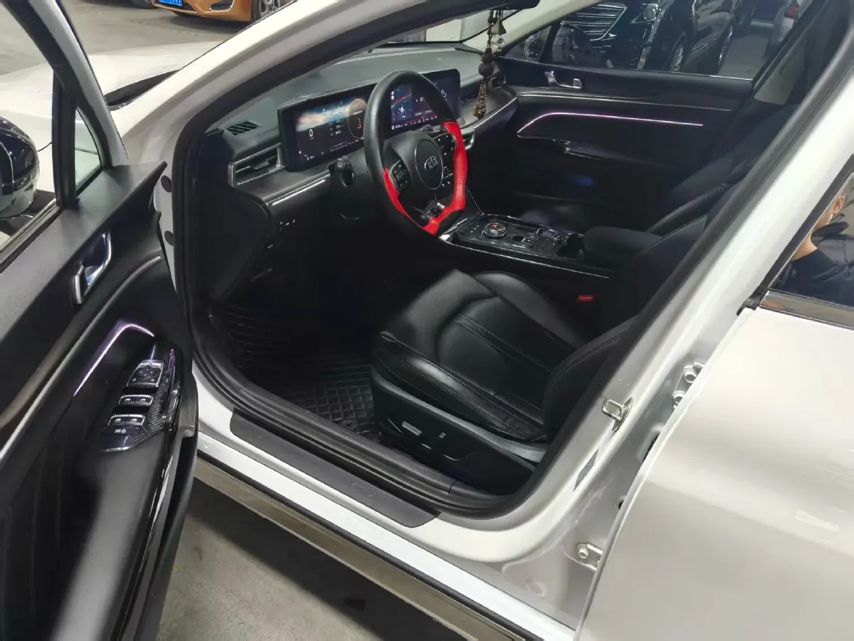 2020 Kia K5 1.5T 170HP L4 7DCT,autocango,china used car exporter,china ev exporter,chinese used car exporter,chinese used ev exporter