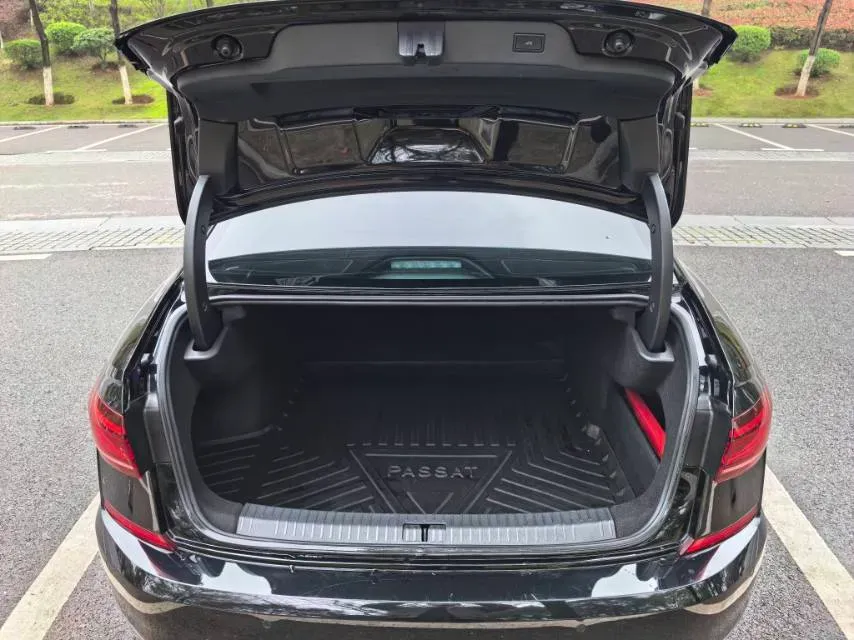 2023 Volkswagen Passat 2.0T 186HP L4 7DCT,autocango,china used car exporter,china ev exporter,chinese used car exporter,chinese used ev exporter