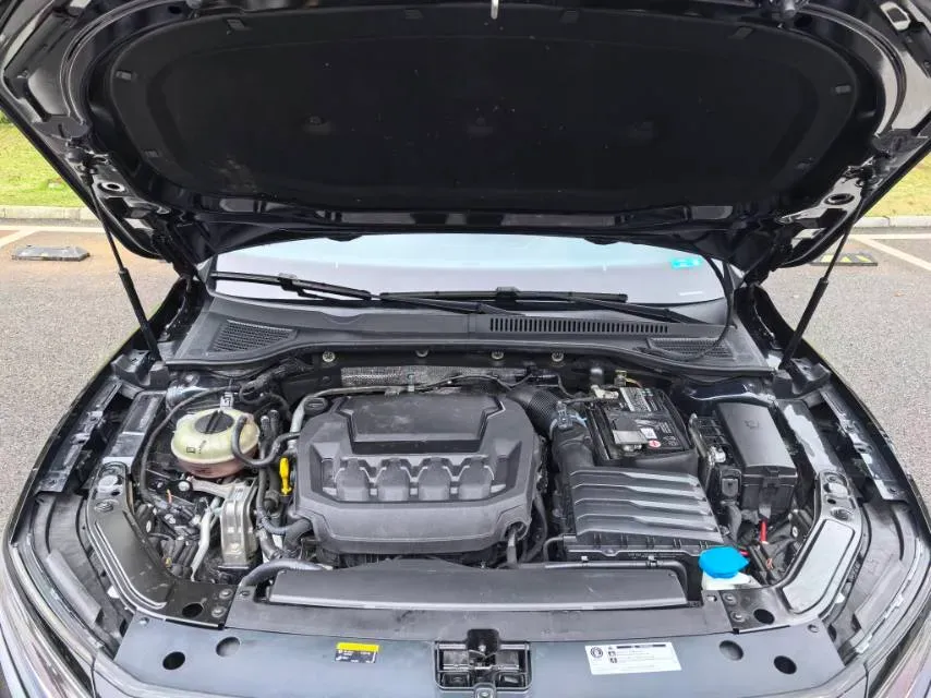 2023 Volkswagen Passat 2.0T 186HP L4 7DCT,autocango,china used car exporter,china ev exporter,chinese used car exporter,chinese used ev exporter