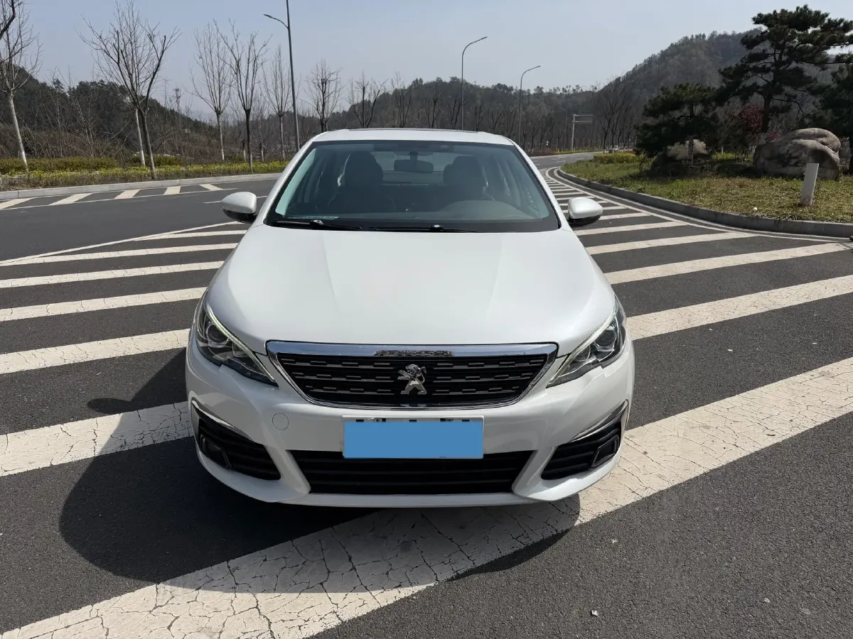2016 Peugeot 308 1.6L 117HP L4 6AT,autocango,china used car exporter,china ev exporter,chinese used car exporter,chinese used ev exporter