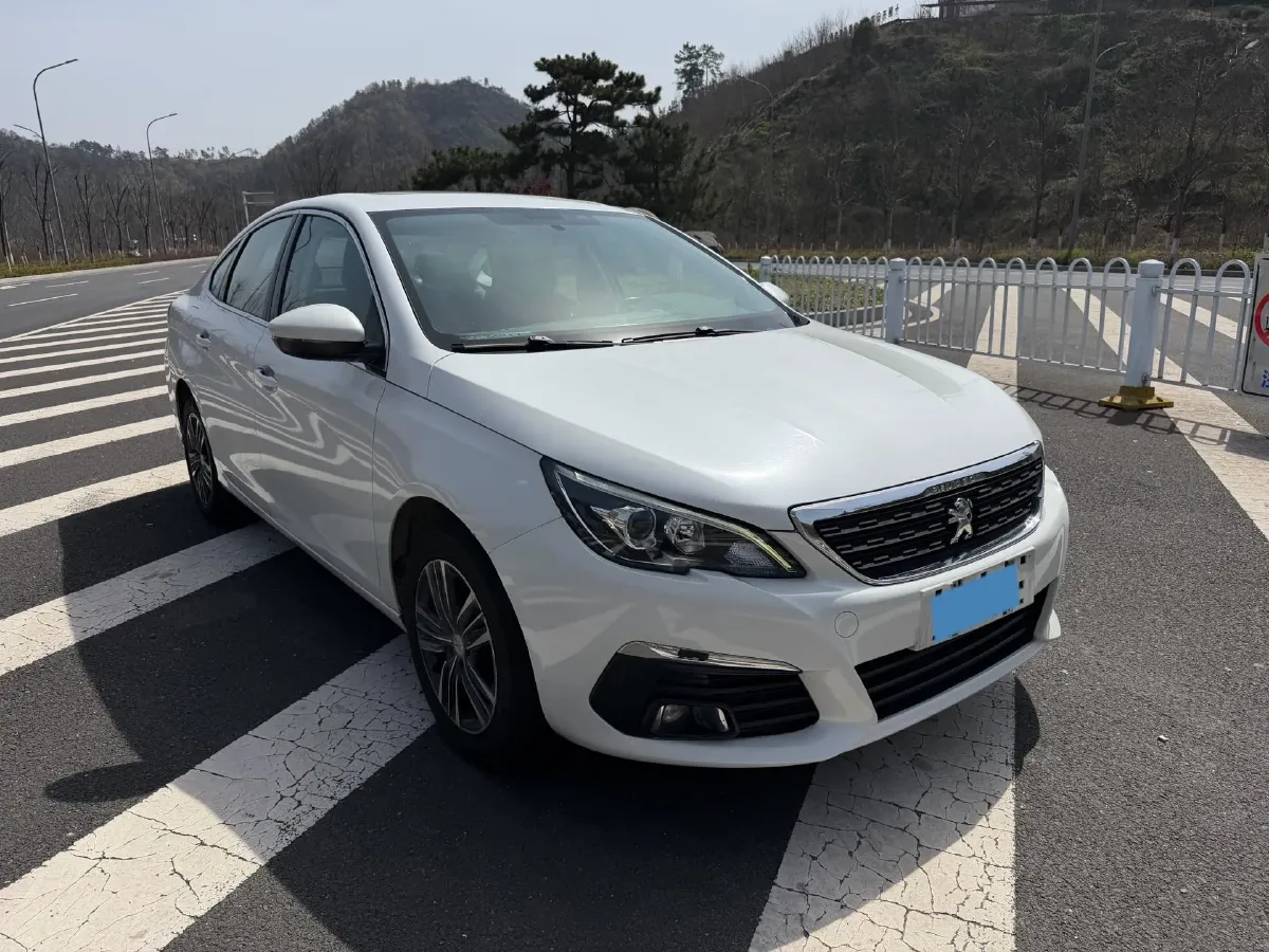 2016 Peugeot 308 1.6L 117HP L4 6AT,autocango,china used car exporter,china ev exporter,chinese used car exporter,chinese used ev exporter
