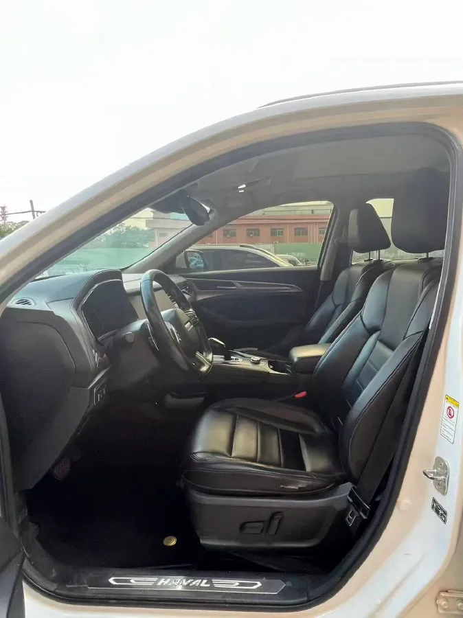 2019 Haval F7 2.0T 197HP L4 7DCT,autocango,china used car exporter,china ev exporter,chinese used car exporter,chinese used ev exporter