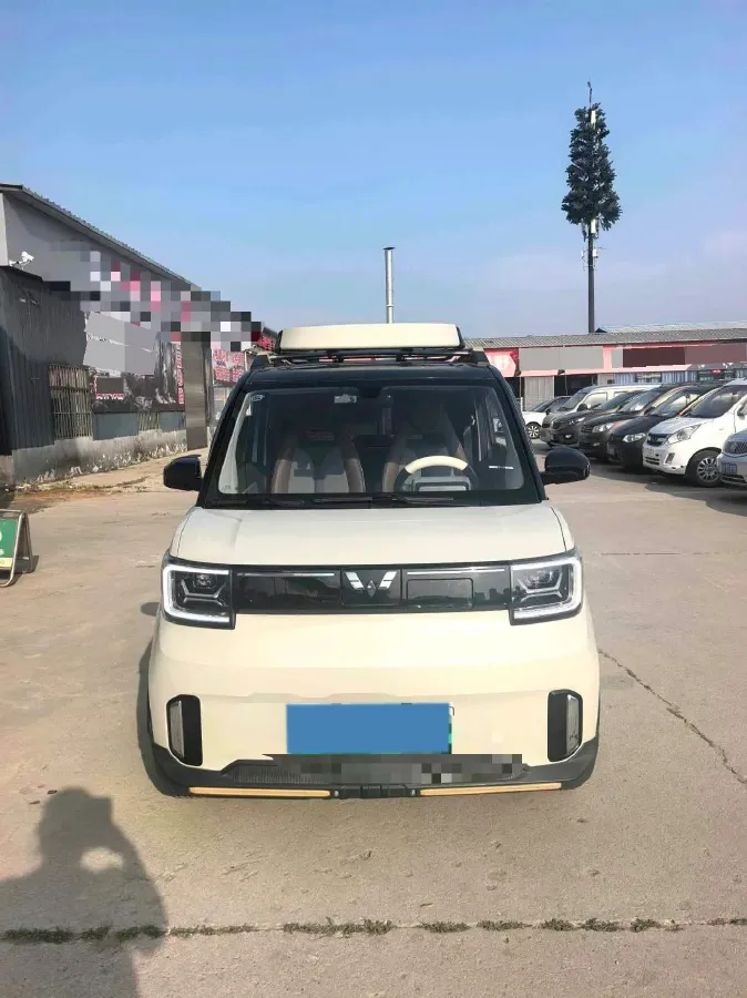 2022 WuLing HongGuang MINI EV BEV 26.5KWH,autocango,china used car exporter,china ev exporter,chinese used car exporter,chinese used ev exporter