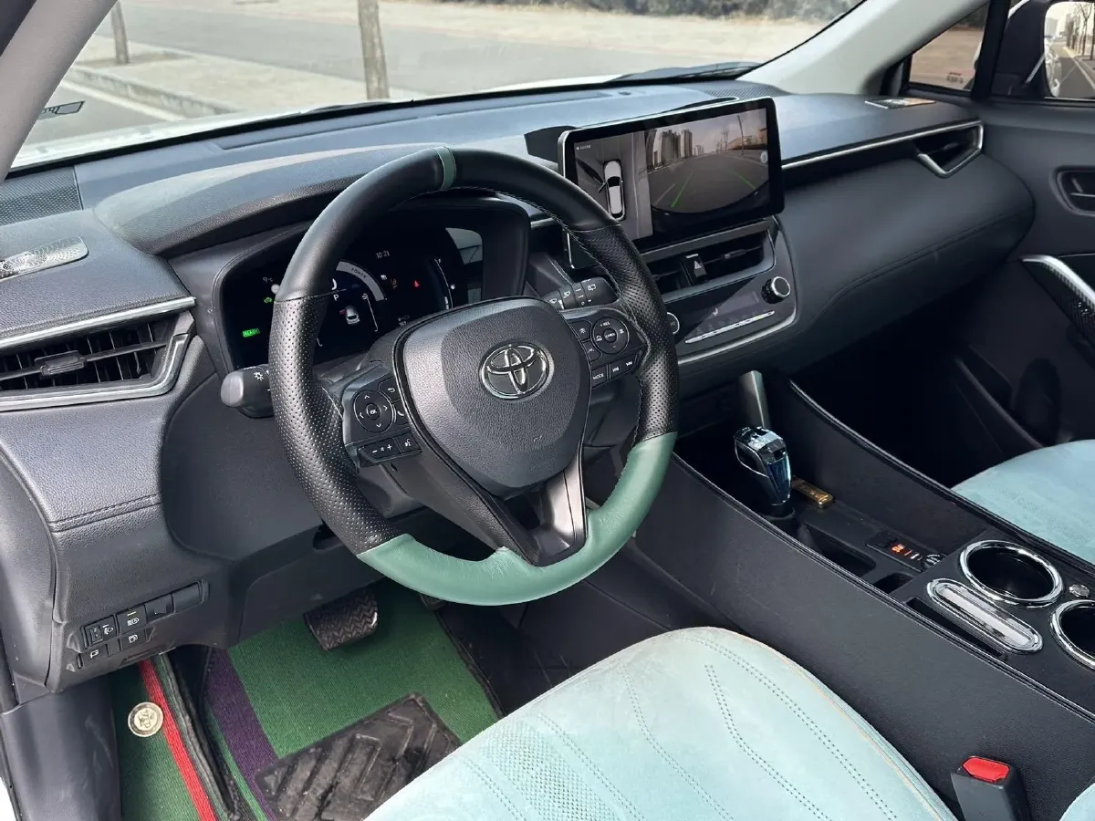 2023 Toyota Corolla Cross 2.0L 152HP L4 E-CVT Hybrid,autocango,china used car exporter,china ev exporter,chinese used car exporter,chinese used ev exporter