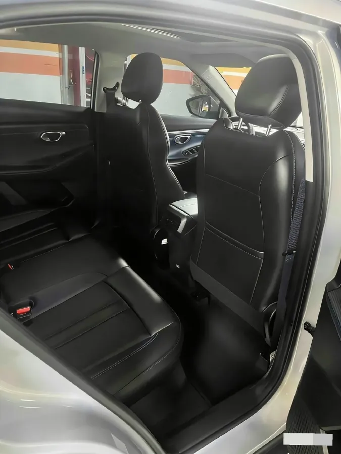 2023 GAC Trumpchi GS3 1.5T 177HP L4 7DCT,autocango,china used car exporter,china ev exporter,chinese used car exporter,chinese used ev exporter