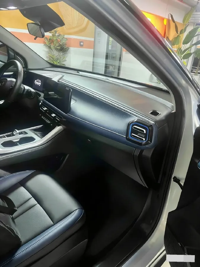 2023 GAC Trumpchi GS3 1.5T 177HP L4 7DCT,autocango,china used car exporter,china ev exporter,chinese used car exporter,chinese used ev exporter