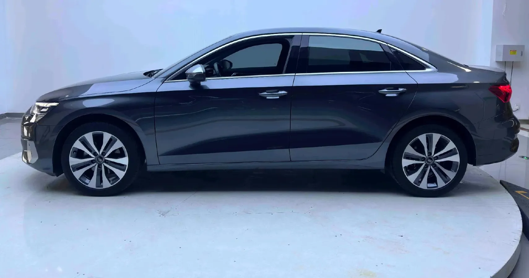 2021 Audi A3 1.4T 150HP L4 7DCT,autocango,china used car exporter,china ev exporter,chinese used car exporter,chinese used ev exporter