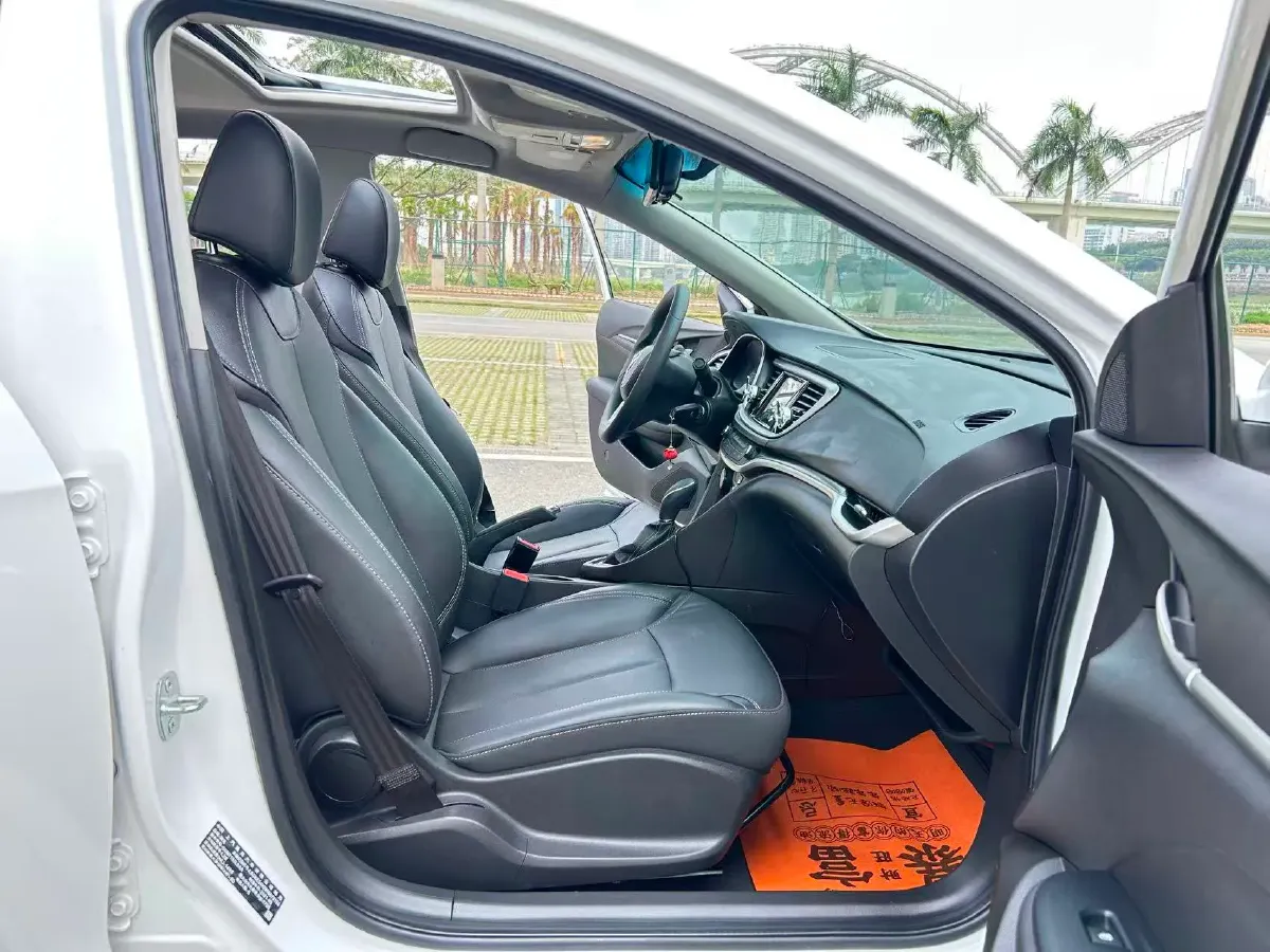 2021 Buick Excelle 1.5L 113HP L4 6AT,autocango,china used car exporter,china ev exporter,chinese used car exporter,chinese used ev exporter