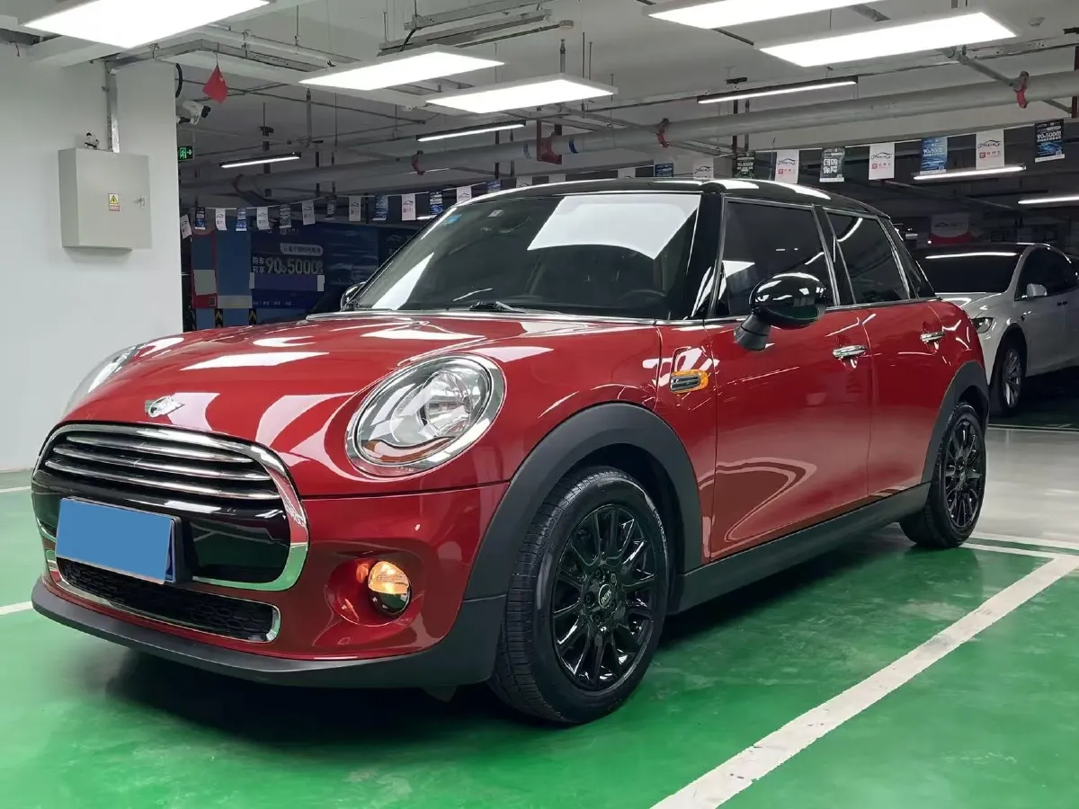 2015 MINI MINI 1.5T 136HP L3 6AT,autocango,china used car exporter,china ev exporter,chinese used car exporter,chinese used ev exporter