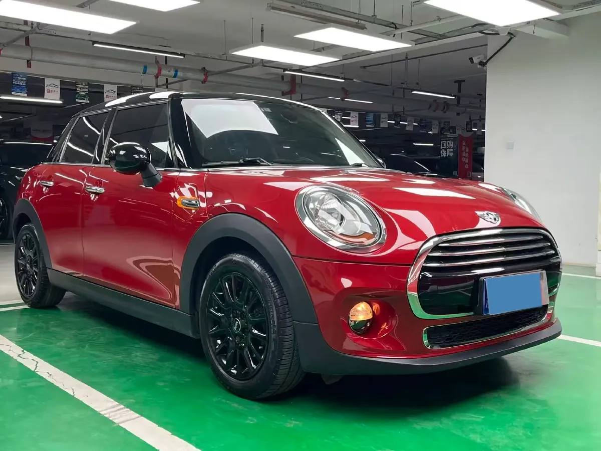 2015 MINI MINI 1.5T 136HP L3 6AT,autocango,china used car exporter,china ev exporter,chinese used car exporter,chinese used ev exporter